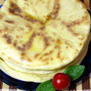 Грузинские лепёшки с сыром Хачапури