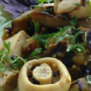 Салат из баклажанов с грибами