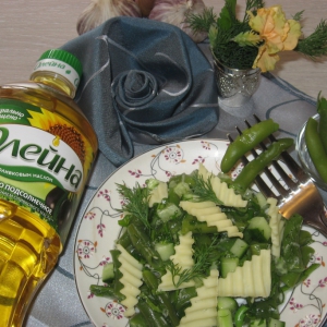 Салат со стручковой фасолью и сыром