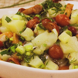 Праздничные рецепты - Салаты - боярский салат с опятами