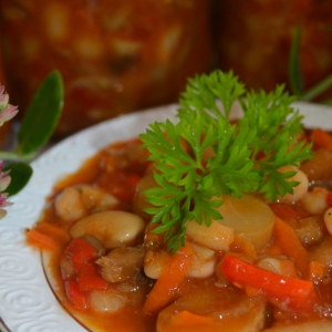 Перец черный - Фасоль с грибами по-домашнему