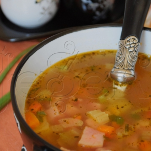 Горох - Гороховый суп с ветчиной