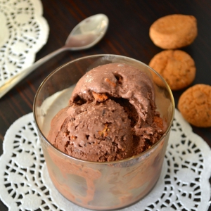 Ваниль - Хрустящее шоколадное мороженое
