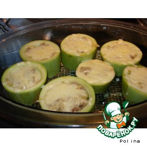 Кабачок - Кабачки с фаршем и сыром
