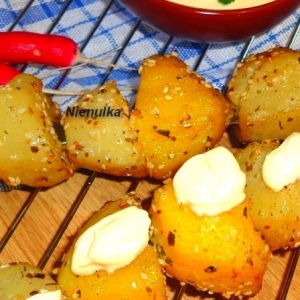 Рецепты - Картофельный шашлык в кунжуте