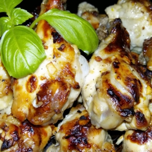 Блюда для пикника - Куриные крылышки в кисло-сладком маринаде