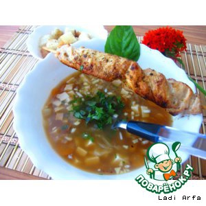 Салат батавия - Лeгкий летний с суп с куриными шашлычками