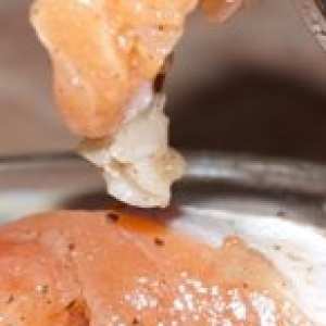 Горбуша - Малосольный лосось с луком за 40 минут