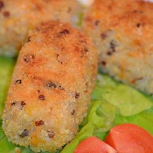Рецепты средиземноморской кухни - Мини крокеты из риса с курицей и овощими