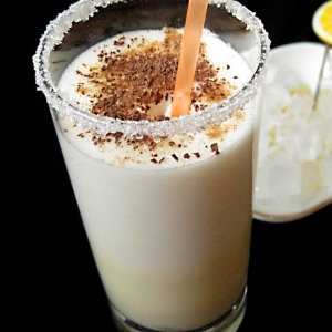 Абрикос - Молочно-абрикосовый коктейль