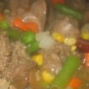Лук репчатый - Нежная куриная печень с рисом и овощами