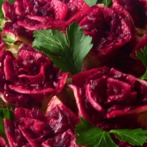 Грибы - Новогодний салат Розы
