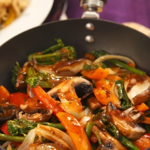 Рецепты - Овощи с грибами Ниан Гао