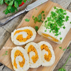 Паровой куриный рулет