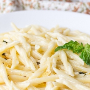 Рецепты итальянской кухни - Паста с лимоном и мятой