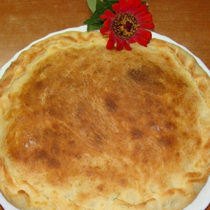 Пирог с картофелем на манном тесте