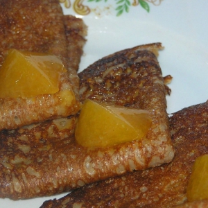 Рецепты - Постные гречневые блины с апельсиновым джемом