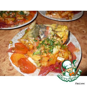 Лук репчатый - Рыба тушенная с овощами
