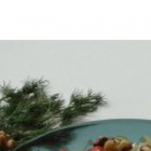 Огурец - Салат из капусты с сыром и грецкими орехами