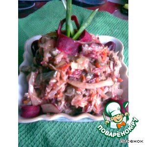 Чеснок - Салат из печени с овощами