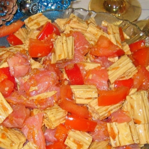 Красный перец - Салат из спаржи и форели