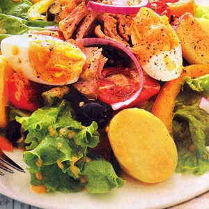Страусиное яйцо - Салат с тунцом