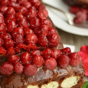 Ваниль - Шоколадно-творожный пирог с малиной