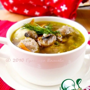 Шампиньон - Суп из белой фасоли с грибами