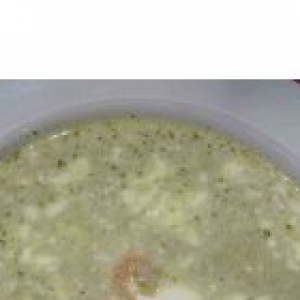 Лук репчатый - Суп-пюре из брокколи с креветками