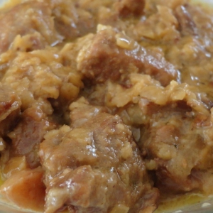 Рецепты - Свинина в сливочном соусе с карри