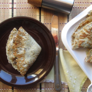 Масло сливочное - Венгерские маковые блины с куриной печенью