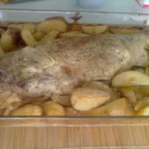 Рыба - Запеченный чир с картофелем