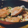 Продукты питания: Запеченое говяжье филе с грибами и окороком