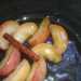 Салат из куриной печени с карамелизованными яблоками и сливовым соусом D'arbo. Шаг 1.