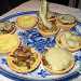 Тарталетки с грибами и курицей под соусом 