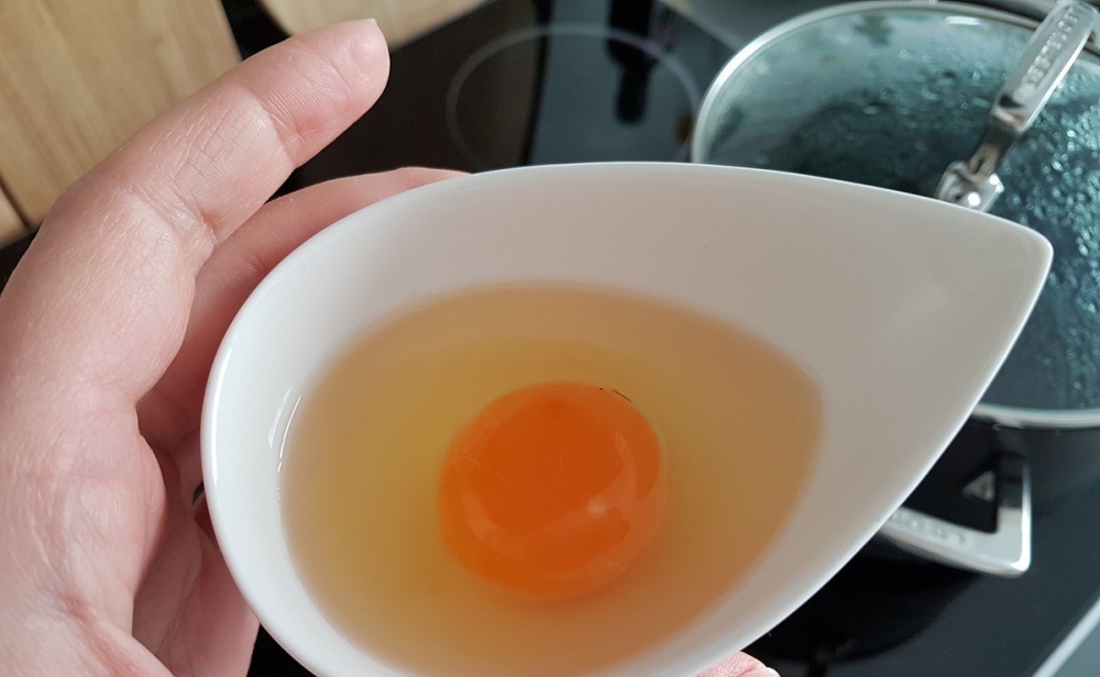 Пашот яйца рецепт в кастрюле. Груша пашот с обжигом.